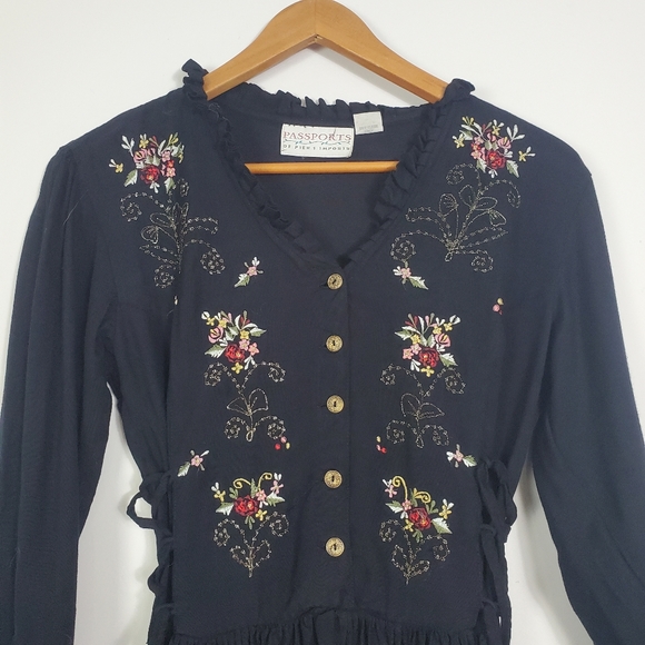 VINTAGE Embroidered Dark Cottagecore Midi Dress - Picture 5 of 9
